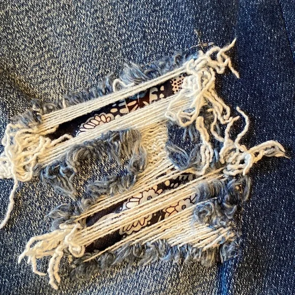 Vervet High Waisted Jeans - Picture 7 of 10